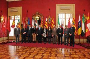 Los parlamentos autonómicos y las Cortes Generales